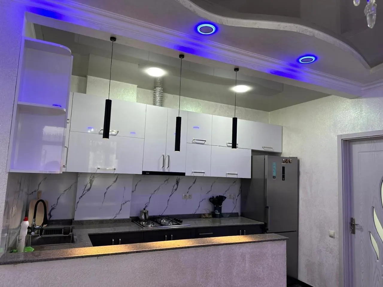 Two-Bedroom Apartment In באטומי